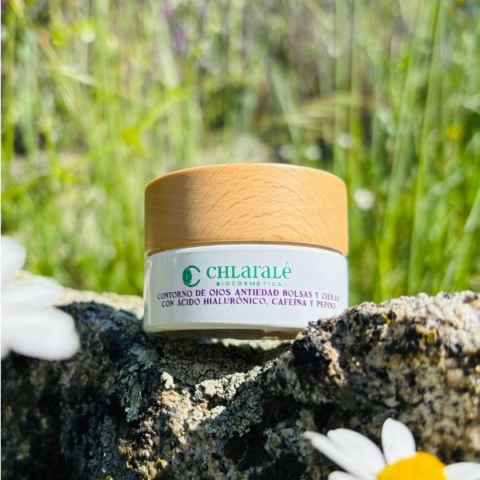 Contorno de Ojos Antiedad, Bolsas y Ojeras